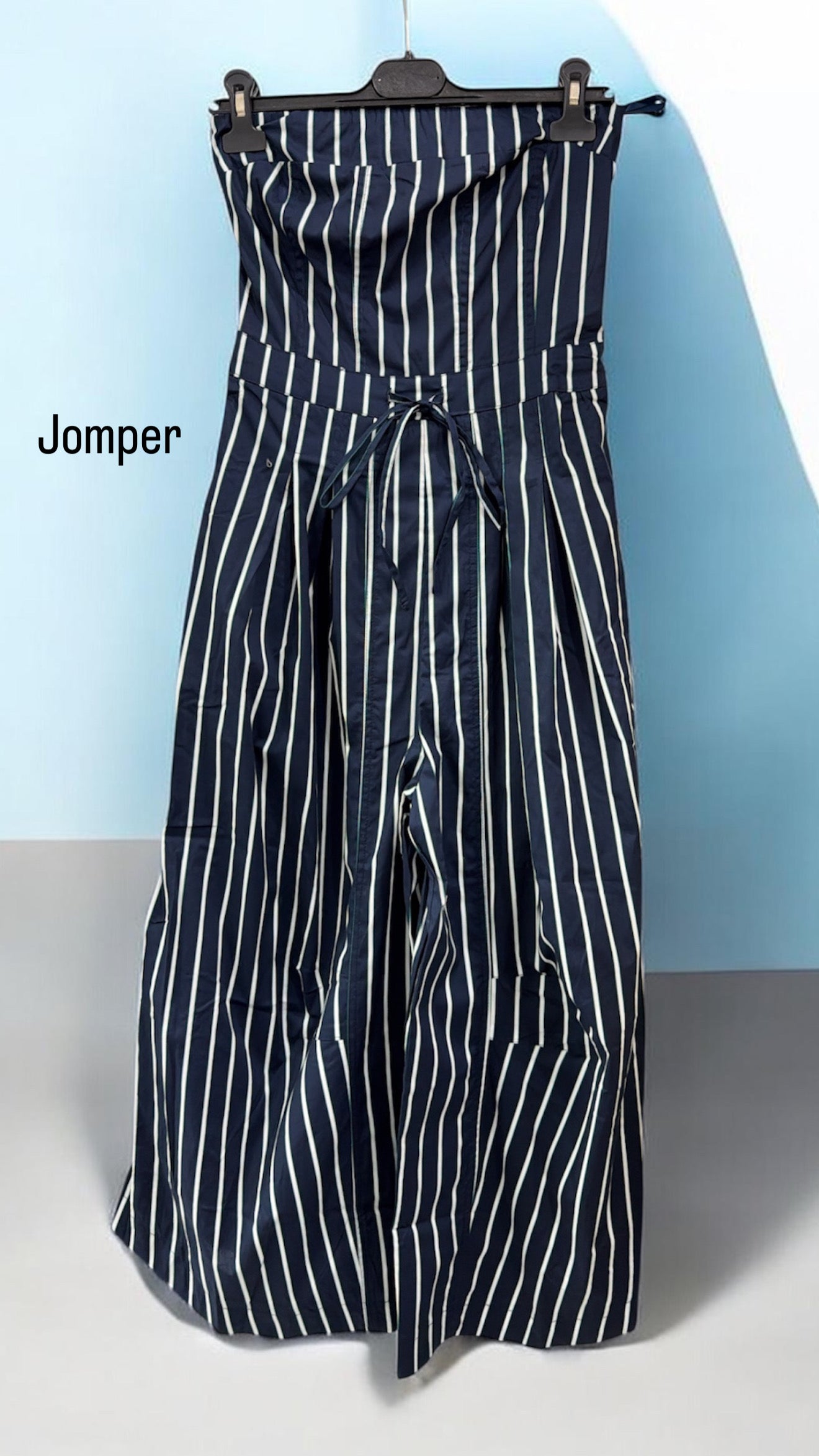 Leila jomper