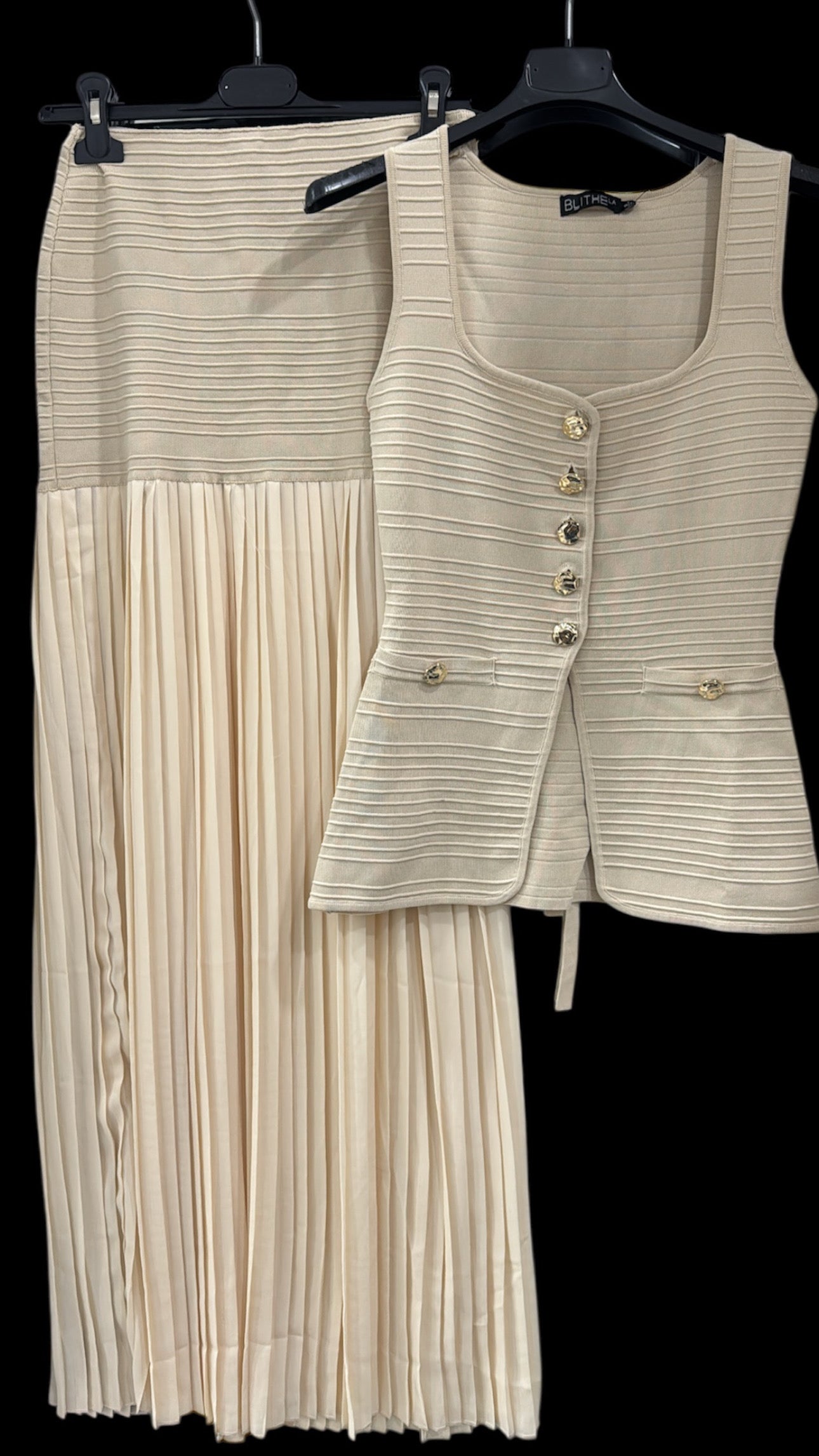 Cream set